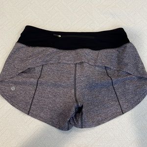 Lululemon MR Speed Up 4 Short, size 8, gray